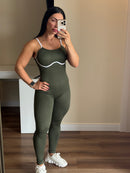 Macacão em poliamida canelada