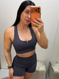 Conjunto em poliamida canelada
