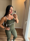 Macacão em poliamida canelada